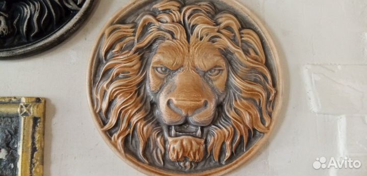 Гипсовое панно-барельеф 