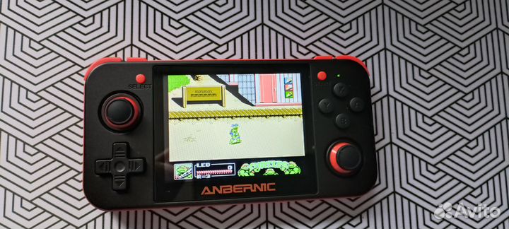 Новая Miyoo Mini Plus