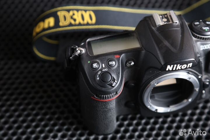Nikon D300