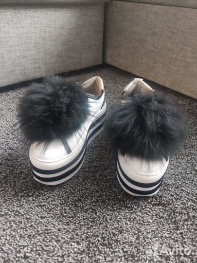 Кроссовки colors of california