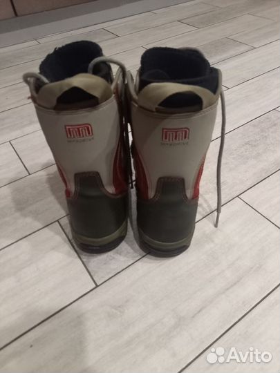 Сноубордические ботинки