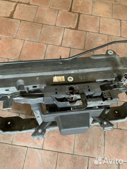 Кожух радиатора Mazda 3 BM