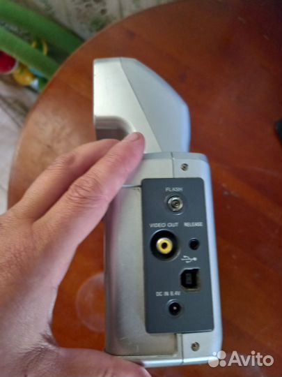 Продам фотоаппарат Sony