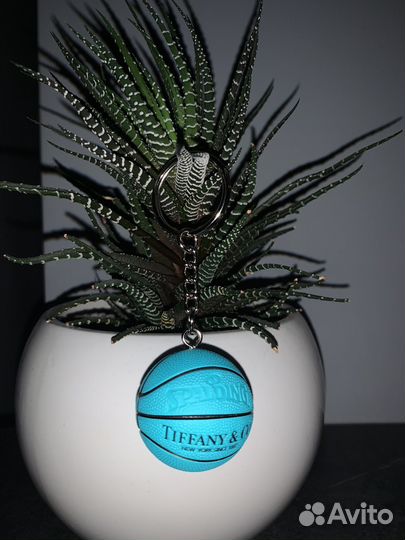 Баскетбольный брелок Spalding Tiffany&Co