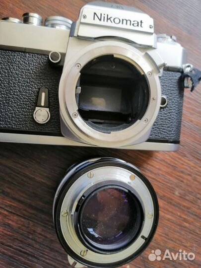 Пленочный фотоаппарат Nikon Nikomat EL