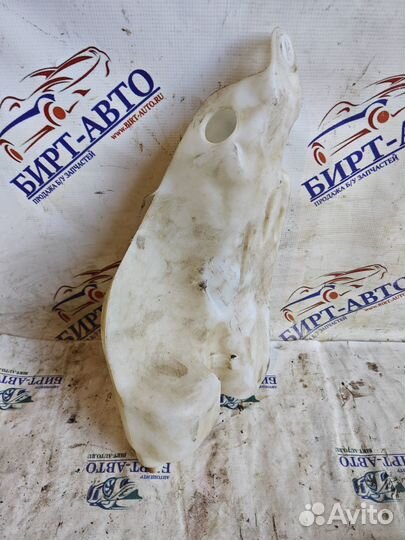 Бачок омывателя стекла лобового Renault Fluence I