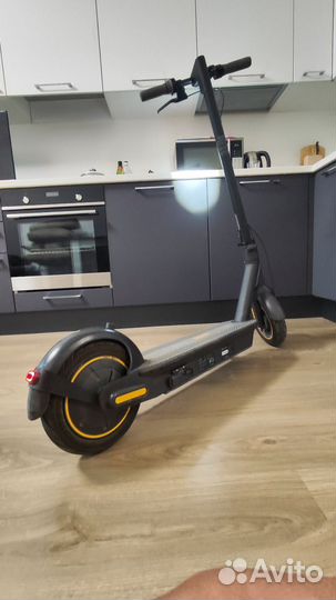 Электросамокат Segway Ninebot max g30