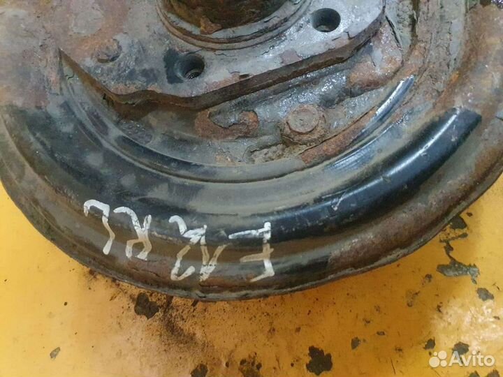 Ступица диск тормозной задний левый Toyota E12