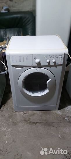 Итальянский Индезит с сушкой на 7 кг,гарантия