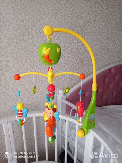 Мобиль на детскую кроватку