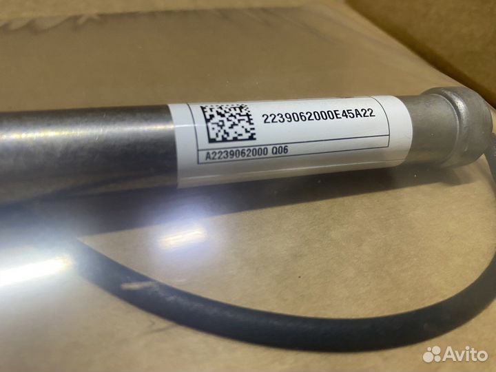 Пиропатрон капота актуатор Mercedes W223