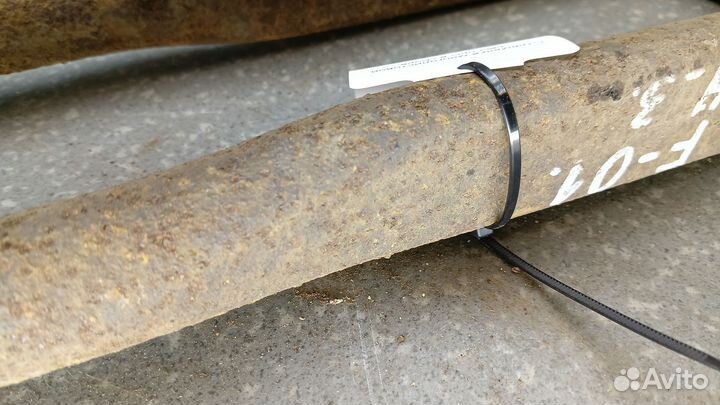 1858617 Стремянка многолистовой рессоры в сборе