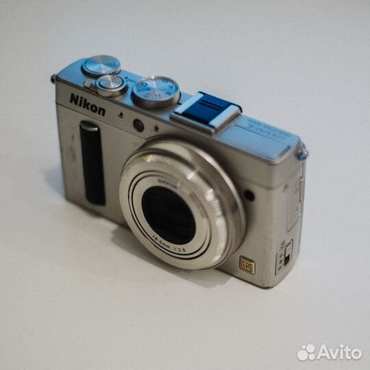Nikon Coolpix A. Премиум компакт