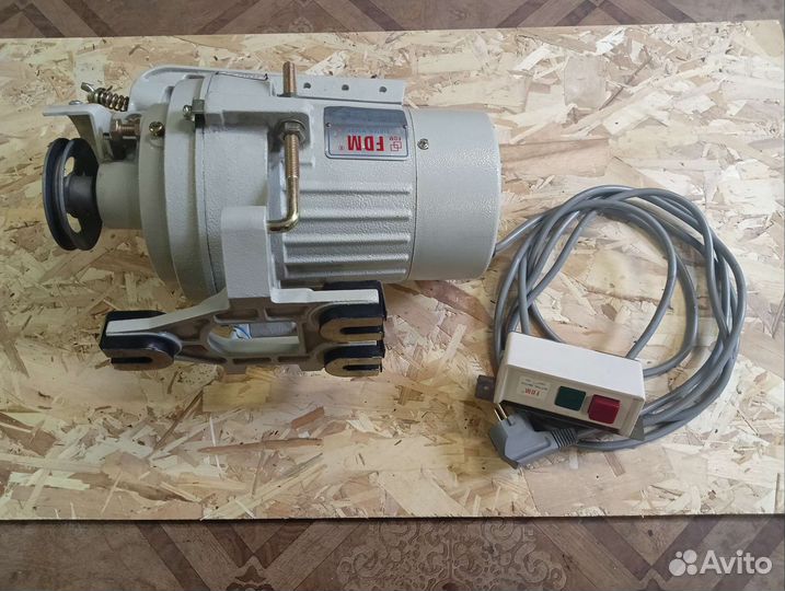 Электродвигатель для швейной машины 220В