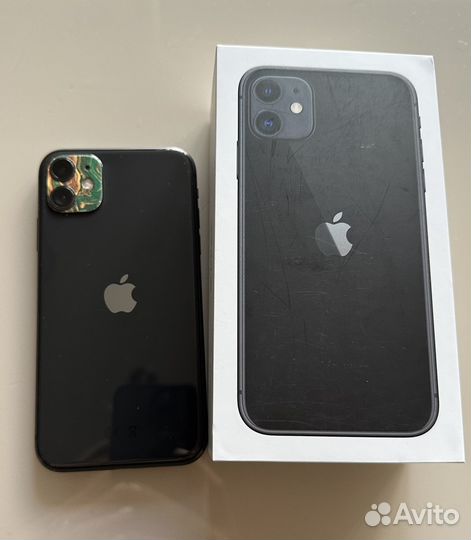 Телефон iPhone 11