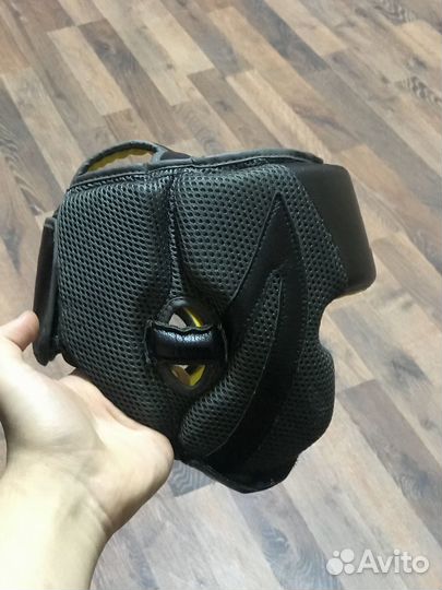 Боксерский шлем everlast