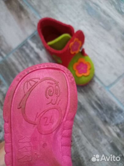 Туфельки для девочки