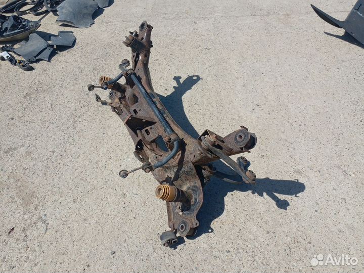 Балка подрамник задняя mazda 6 2010г