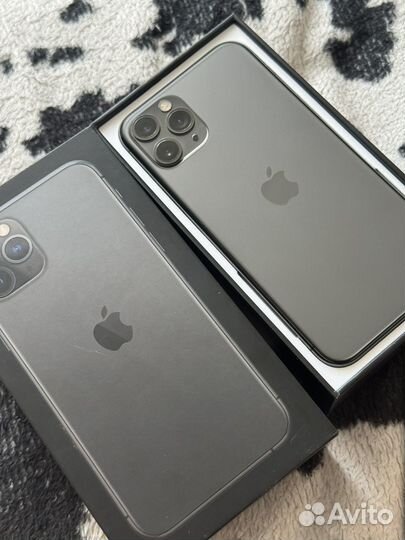iPhone 11 Pro, 256 ГБ