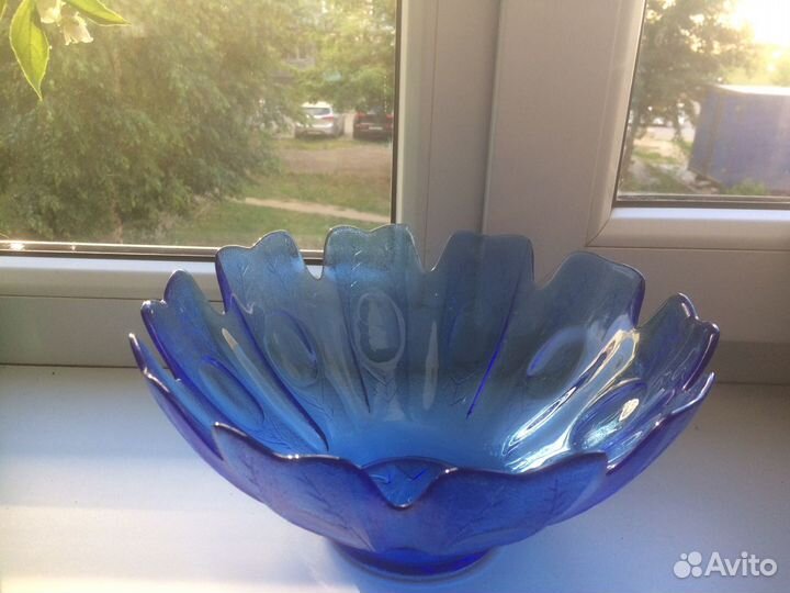 Ваза для фруктов, салатница. Цветное стекло СССР