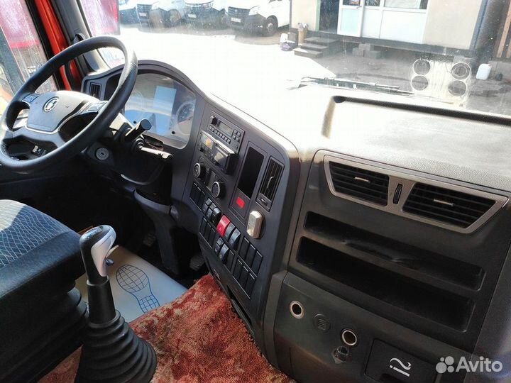 Shacman (Shaanxi) SX32586T384, 2021