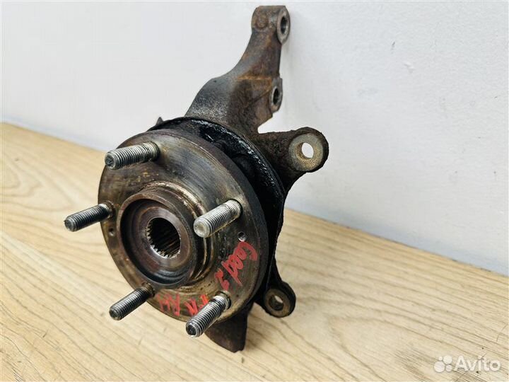 Кулак поворотный передний правый Kia Ceed 2 JD