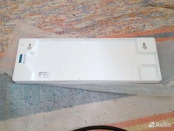 Плафон выход