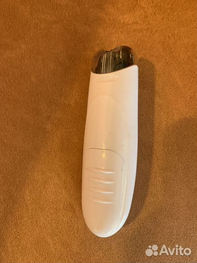 Тример для удаления волос на лице,ногах и т.д