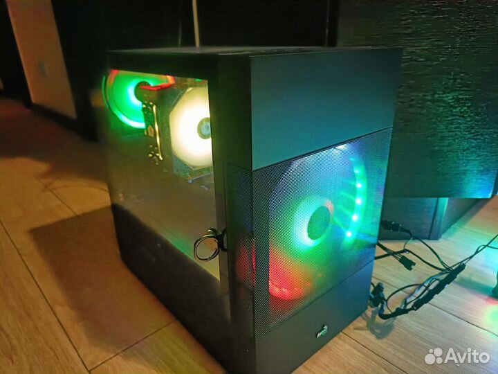 Корпус AeroCool Atomic Lite