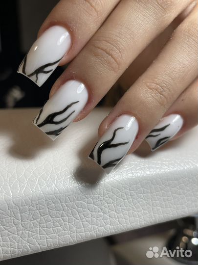 Мастер маникюра