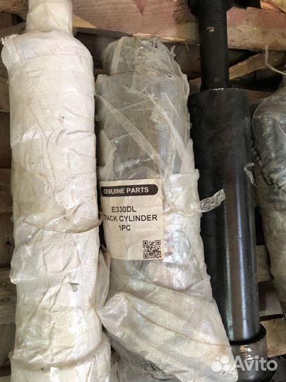 Цилиндр CAT330DL/336D, 239-4323