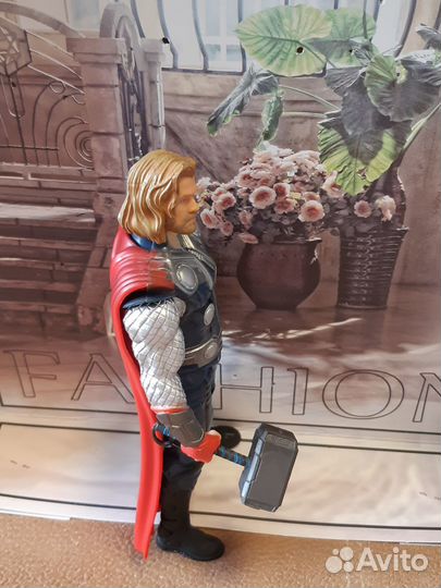 Тор (Thor) 20 см 