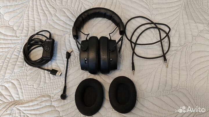 Игровые наушники hyperx