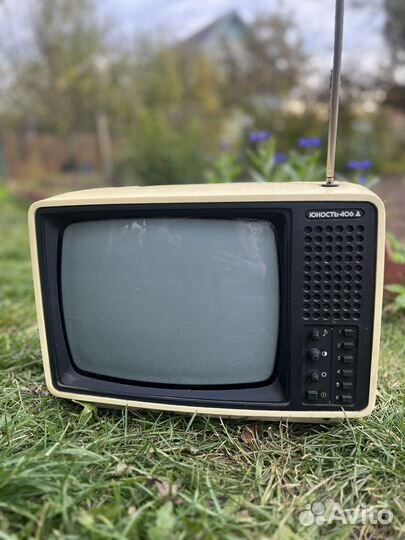 Телевизор антиквариат