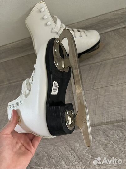 Коньки детские