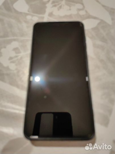 Samsung Galaxy S21, 8/128 ГБ