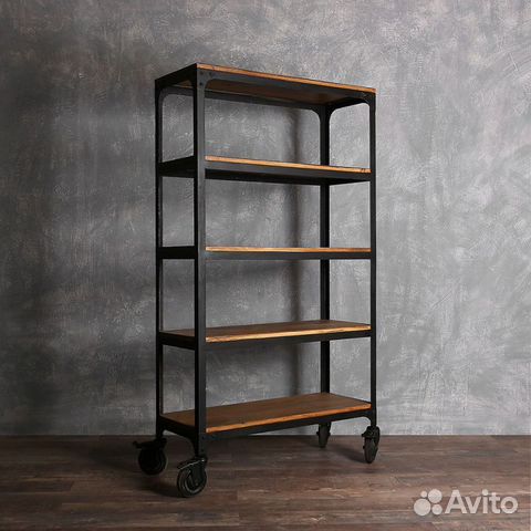 Стеллаж лофт на колёсах