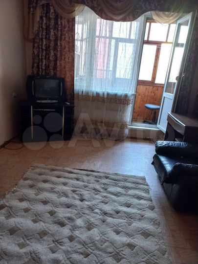 2-к. квартира, 60 м², 3/16 эт.