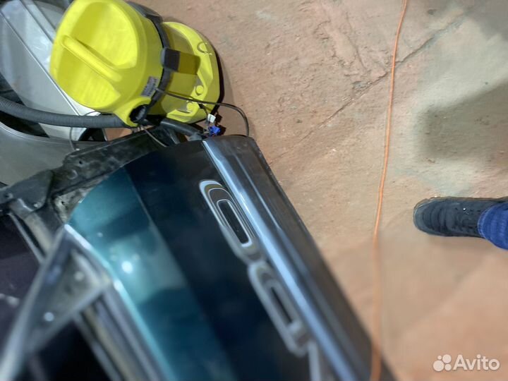 Дверь правая прадо 90-95