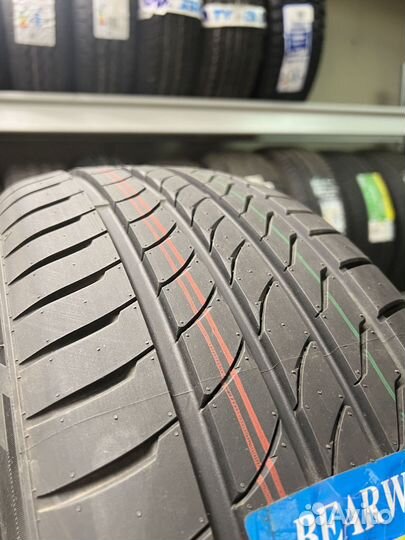 Bearway BW388 215/55 R17 125H