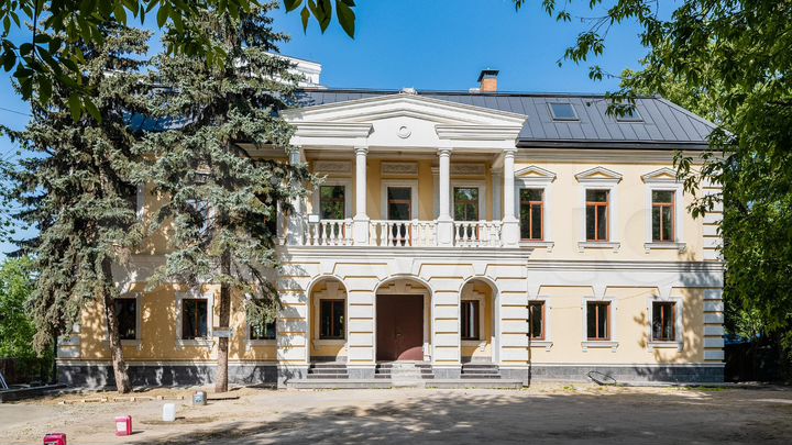 Продам здание, 903 м²