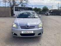 Toyota Corolla Runx 1.5 AT, 2005, 147 500 км, с пробегом, цена 940 000 руб.