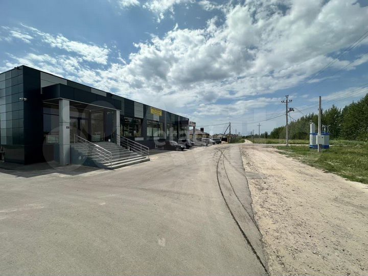 Сдам торговое помещение, 363 м²