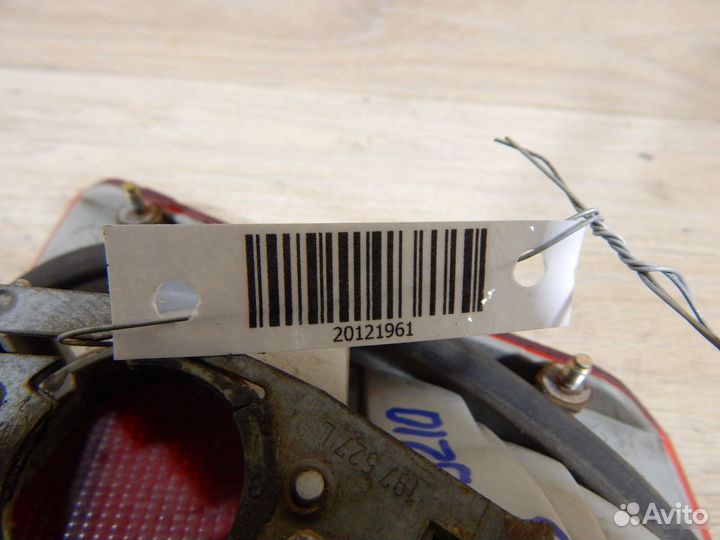 Фонарь левый Mercedes W210 седан в крышку