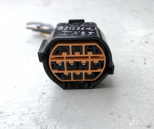 Разъем фишка фары Хендай IX35 Соул 1
