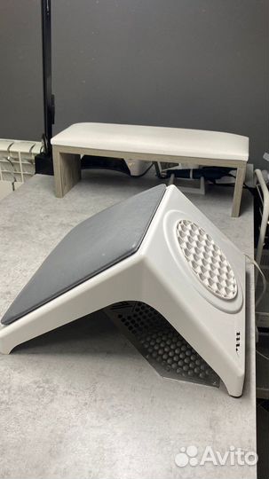 MAX Ultimate Пылесос настольный для маникюра