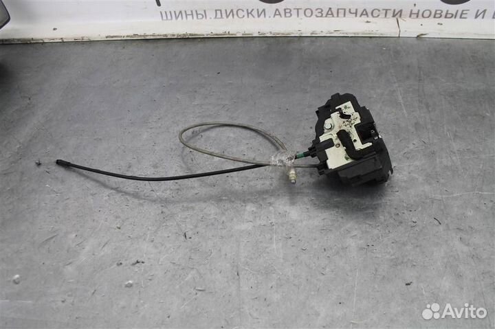 Замок двери задней левой Nissan Qashqai J10