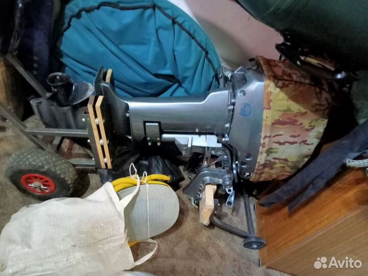 Лодка с мотором