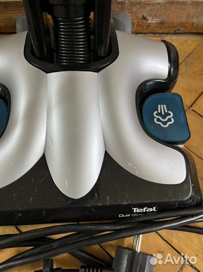 Паровой пылесос Tefal Clean&Steam VP7545RH