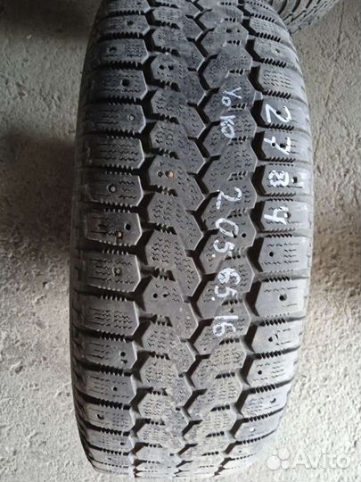 Yokohama Ice Guard F700S 205/65 R16